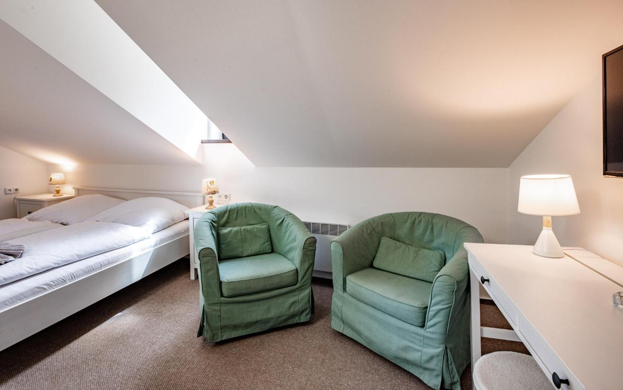 Hotel Svycarsky Dum Sneznik Room photo