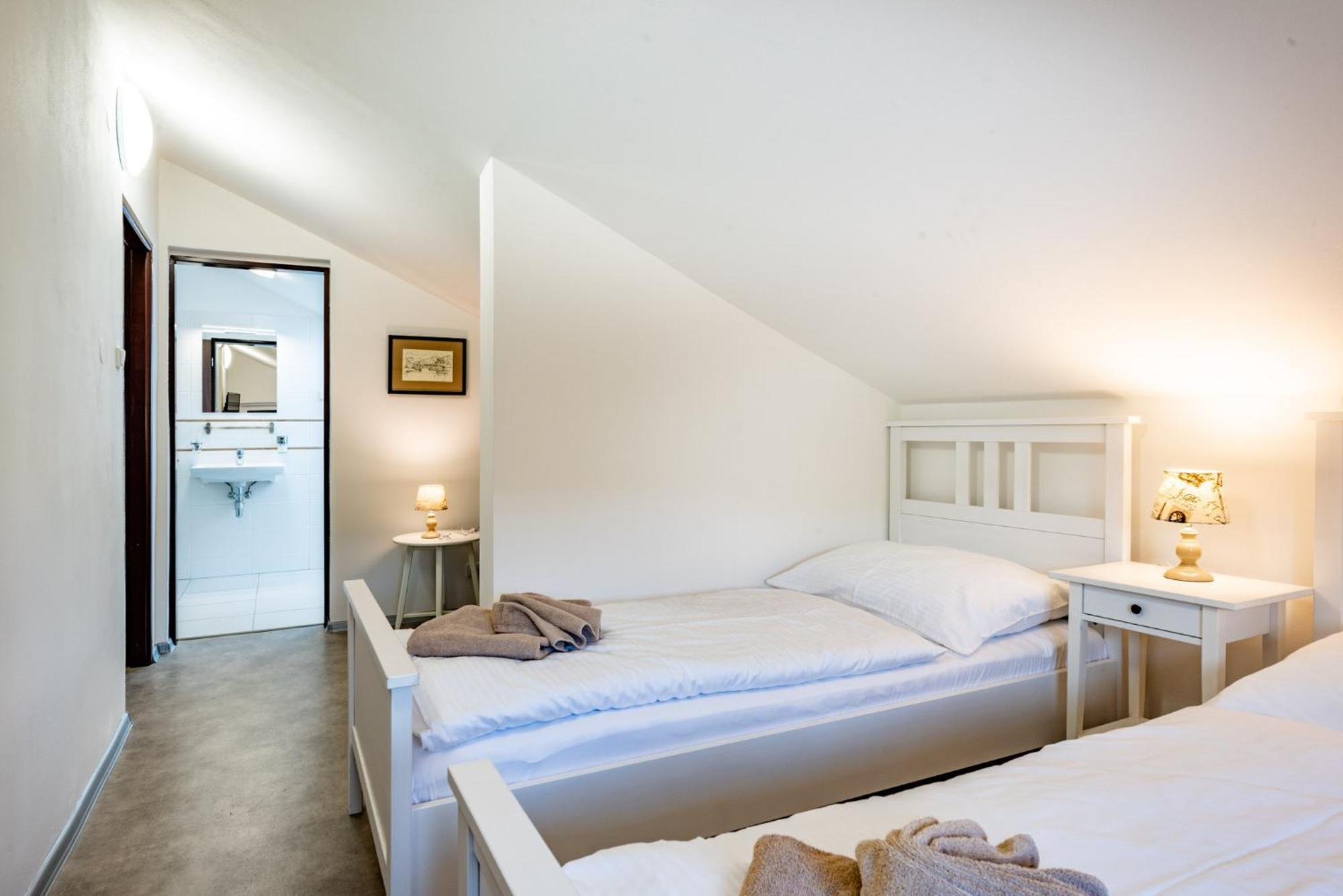 Hotel Svycarsky Dum Sneznik Room photo